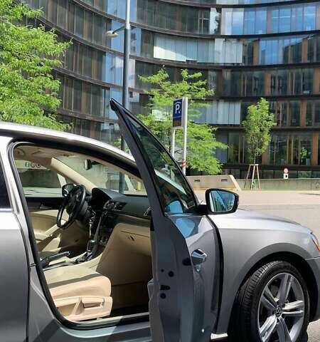 Сірий Фольксваген Пассат, об'ємом двигуна 1.8 л та пробігом 128 тис. км за 11700 $, фото 23 на Automoto.ua