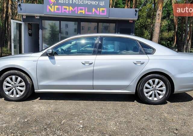 Серый Фольксваген Пассат, объемом двигателя 1.8 л и пробегом 210 тыс. км за 8200 $, фото 2 на Automoto.ua