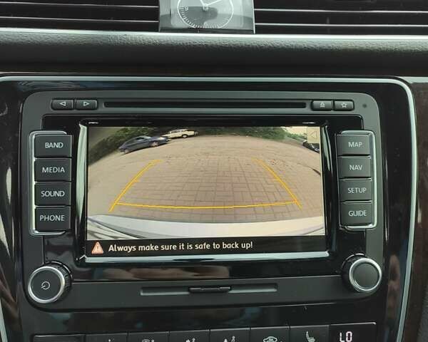 Серый Фольксваген Пассат, объемом двигателя 2 л и пробегом 135 тыс. км за 12700 $, фото 6 на Automoto.ua