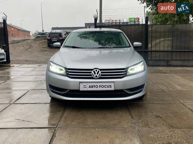 Серый Фольксваген Пассат, объемом двигателя 1.8 л и пробегом 194 тыс. км за 9790 $, фото 1 на Automoto.ua