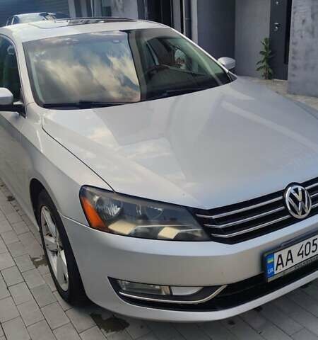 Сірий Фольксваген Пассат, об'ємом двигуна 2 л та пробігом 282 тис. км за 10500 $, фото 1 на Automoto.ua