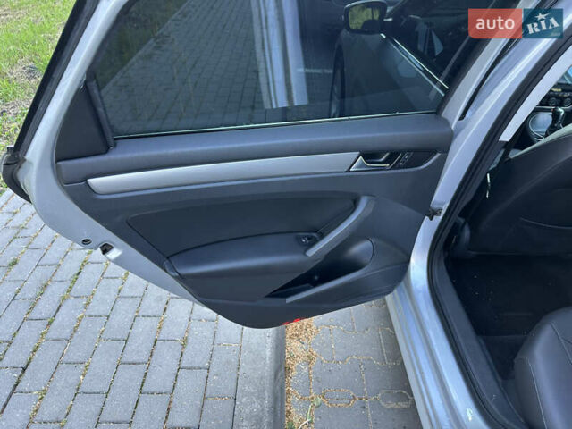 Серый Фольксваген Пассат, объемом двигателя 2 л и пробегом 211 тыс. км за 11300 $, фото 33 на Automoto.ua