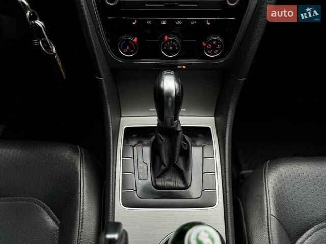 Серый Фольксваген Пассат, объемом двигателя 1.97 л и пробегом 320 тыс. км за 11500 $, фото 20 на Automoto.ua