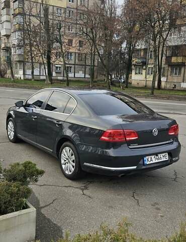 Сірий Фольксваген Пассат, об'ємом двигуна 1.6 л та пробігом 245 тис. км за 10300 $, фото 3 на Automoto.ua