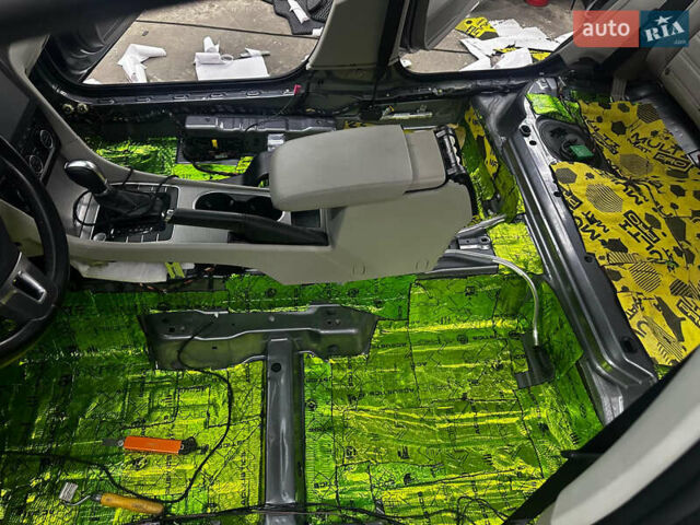 Сірий Фольксваген Пассат, об'ємом двигуна 1.8 л та пробігом 147 тис. км за 14500 $, фото 50 на Automoto.ua