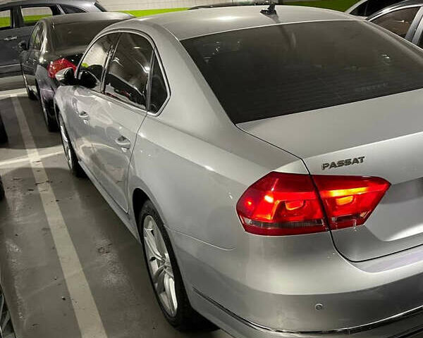 Серый Фольксваген Пассат, объемом двигателя 1.97 л и пробегом 248 тыс. км за 12900 $, фото 20 на Automoto.ua