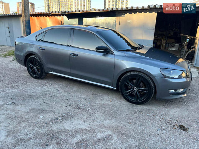 Сірий Фольксваген Пассат, об'ємом двигуна 1.8 л та пробігом 147 тис. км за 14500 $, фото 45 на Automoto.ua