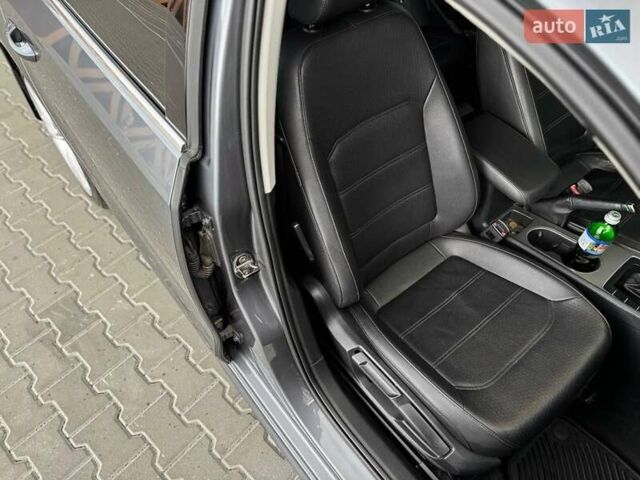 Серый Фольксваген Пассат, объемом двигателя 1.97 л и пробегом 320 тыс. км за 11500 $, фото 13 на Automoto.ua