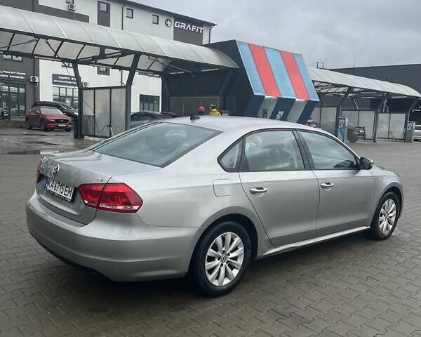 Серый Фольксваген Пассат, объемом двигателя 1.8 л и пробегом 180 тыс. км за 11700 $, фото 3 на Automoto.ua