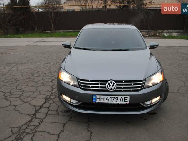 Сірий Фольксваген Пассат, об'ємом двигуна 1.97 л та пробігом 235 тис. км за 12999 $, фото 2 на Automoto.ua