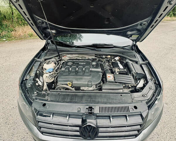 Сірий Фольксваген Пассат, об'ємом двигуна 1.97 л та пробігом 140 тис. км за 14500 $, фото 15 на Automoto.ua