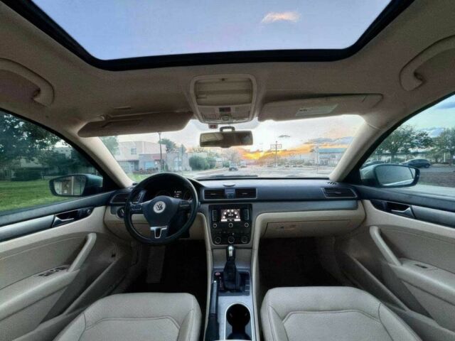 Серый Фольксваген Пассат, объемом двигателя 2.5 л и пробегом 86 тыс. км за 4100 $, фото 6 на Automoto.ua