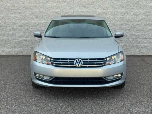 Сірий Фольксваген Пассат, об'ємом двигуна 2 л та пробігом 81 тис. км за 2100 $, фото 1 на Automoto.ua