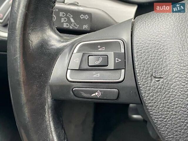 Серый Фольксваген Пассат, объемом двигателя 1.8 л и пробегом 194 тыс. км за 9790 $, фото 24 на Automoto.ua