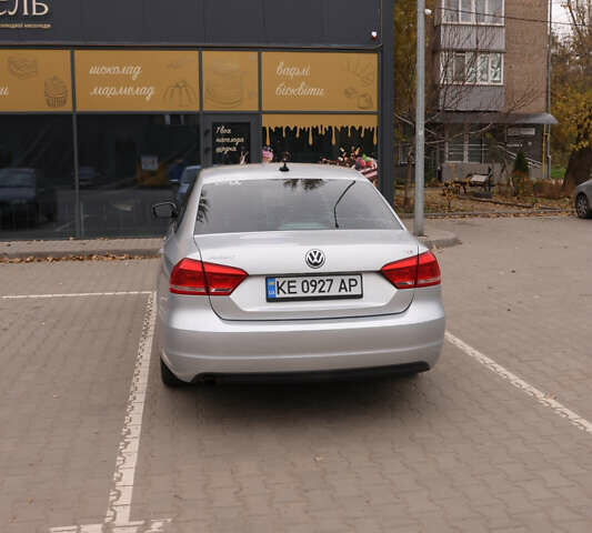 Серый Фольксваген Пассат, объемом двигателя 1.8 л и пробегом 206 тыс. км за 9999 $, фото 3 на Automoto.ua