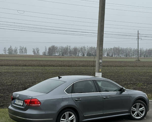 Серый Фольксваген Пассат, объемом двигателя 1.97 л и пробегом 189 тыс. км за 12200 $, фото 11 на Automoto.ua