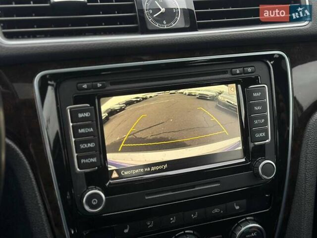 Серый Фольксваген Пассат, объемом двигателя 1.97 л и пробегом 217 тыс. км за 13000 $, фото 21 на Automoto.ua