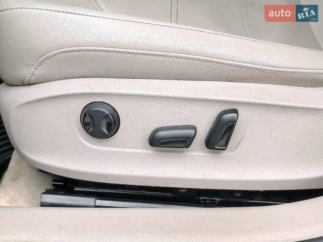 Сірий Фольксваген Пассат, об'ємом двигуна 1.8 л та пробігом 260 тис. км за 11490 $, фото 23 на Automoto.ua