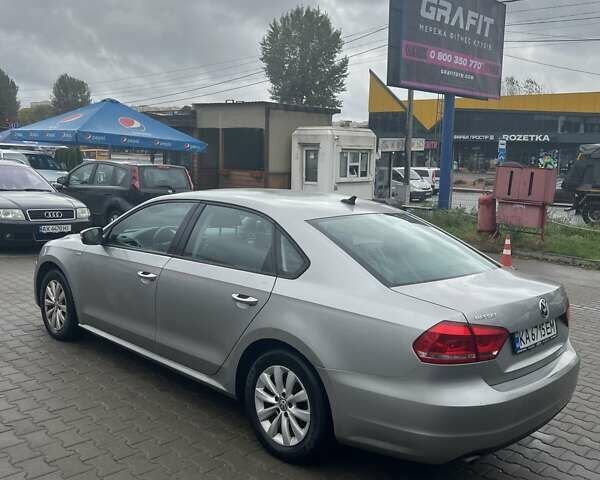 Серый Фольксваген Пассат, объемом двигателя 1.8 л и пробегом 180 тыс. км за 11700 $, фото 5 на Automoto.ua