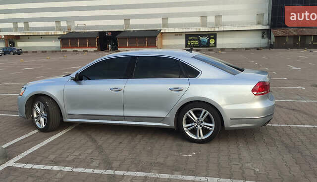 Серый Фольксваген Пассат, объемом двигателя 1.97 л и пробегом 248 тыс. км за 12900 $, фото 15 на Automoto.ua