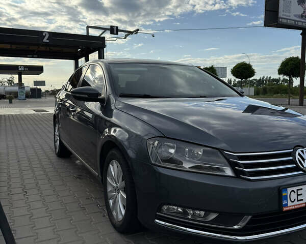 Серый Фольксваген Пассат, объемом двигателя 1.6 л и пробегом 217 тыс. км за 11999 $, фото 2 на Automoto.ua