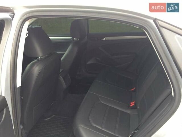 Сірий Фольксваген Пассат, об'ємом двигуна 1.8 л та пробігом 110 тис. км за 12500 $, фото 8 на Automoto.ua