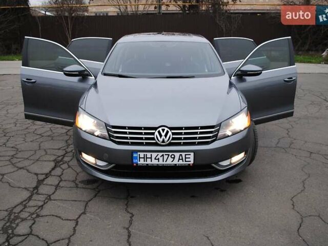 Сірий Фольксваген Пассат, об'ємом двигуна 1.97 л та пробігом 235 тис. км за 12999 $, фото 10 на Automoto.ua