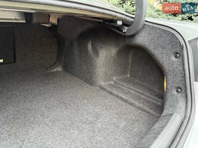 Серый Фольксваген Пассат, объемом двигателя 2 л и пробегом 110 тыс. км за 13200 $, фото 39 на Automoto.ua