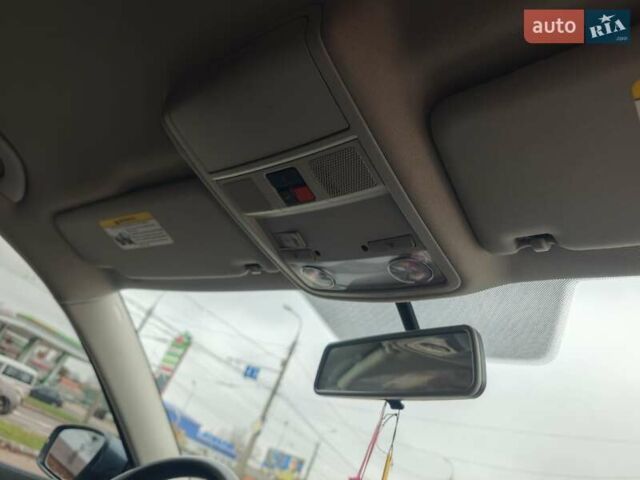 Сірий Фольксваген Пассат, об'ємом двигуна 1.8 л та пробігом 130 тис. км за 10999 $, фото 25 на Automoto.ua