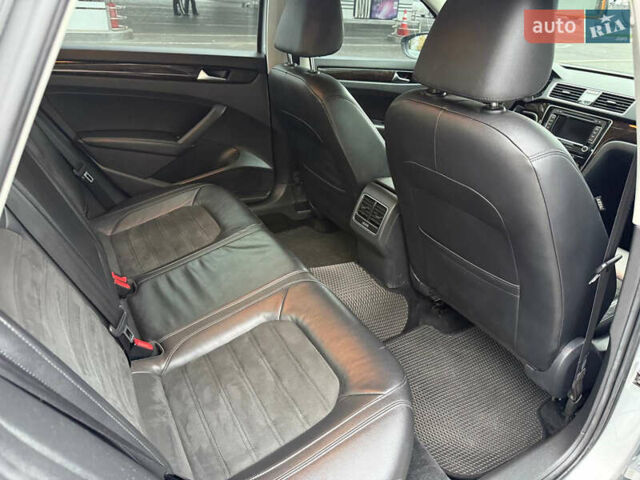 Серый Фольксваген Пассат, объемом двигателя 2 л и пробегом 110 тыс. км за 13200 $, фото 45 на Automoto.ua