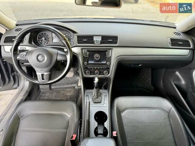 Сірий Фольксваген Пассат, об'ємом двигуна 1.8 л та пробігом 200 тис. км за 7999 $, фото 17 на Automoto.ua
