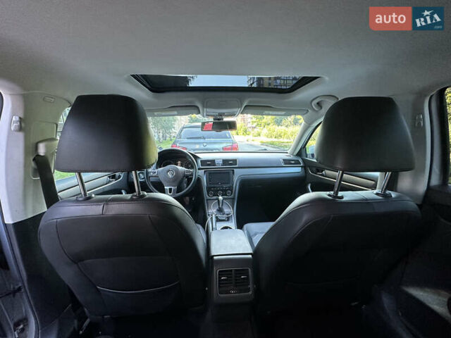 Серый Фольксваген Пассат, объемом двигателя 2 л и пробегом 211 тыс. км за 11300 $, фото 29 на Automoto.ua