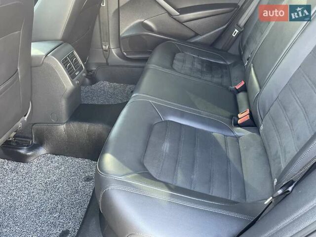 Сірий Фольксваген Пассат, об'ємом двигуна 1.97 л та пробігом 235 тис. км за 13700 $, фото 25 на Automoto.ua