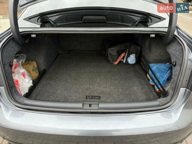 Сірий Фольксваген Пассат, об'ємом двигуна 1.8 л та пробігом 147 тис. км за 14500 $, фото 39 на Automoto.ua