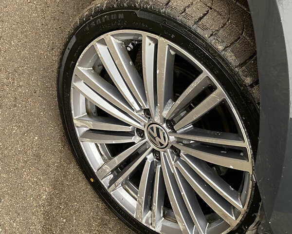 Серый Фольксваген Пассат, объемом двигателя 1.8 л и пробегом 82 тыс. км за 3800 $, фото 6 на Automoto.ua