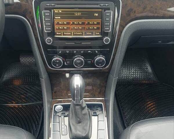 Сірий Фольксваген Пассат, об'ємом двигуна 1.97 л та пробігом 190 тис. км за 12000 $, фото 31 на Automoto.ua