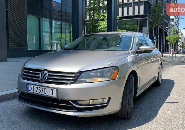 Сірий Фольксваген Пассат, об'ємом двигуна 1.8 л та пробігом 128 тис. км за 11700 $, фото 2 на Automoto.ua