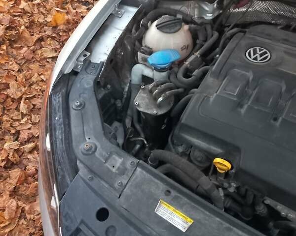 Серый Фольксваген Пассат, объемом двигателя 1.97 л и пробегом 185 тыс. км за 9999 $, фото 21 на Automoto.ua