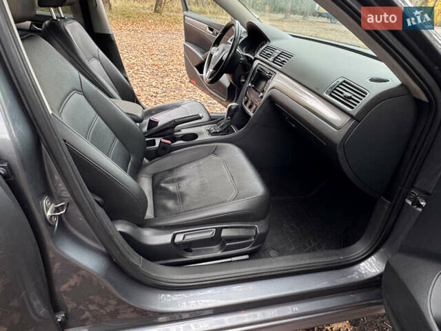 Серый Фольксваген Пассат, объемом двигателя 1.8 л и пробегом 197 тыс. км за 10499 $, фото 49 на Automoto.ua