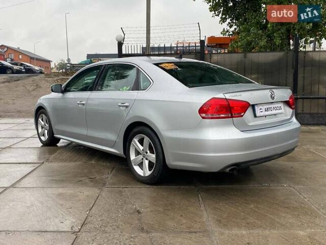 Серый Фольксваген Пассат, объемом двигателя 1.8 л и пробегом 194 тыс. км за 9790 $, фото 4 на Automoto.ua