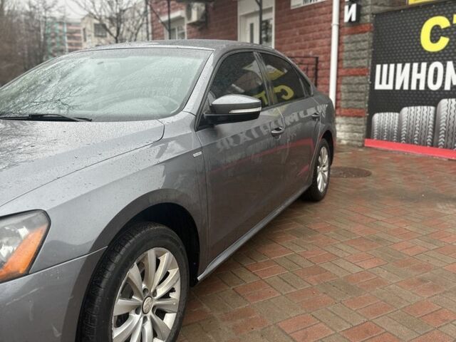 Сірий Фольксваген Пассат, об'ємом двигуна 0 л та пробігом 299 тис. км за 9500 $, фото 5 на Automoto.ua