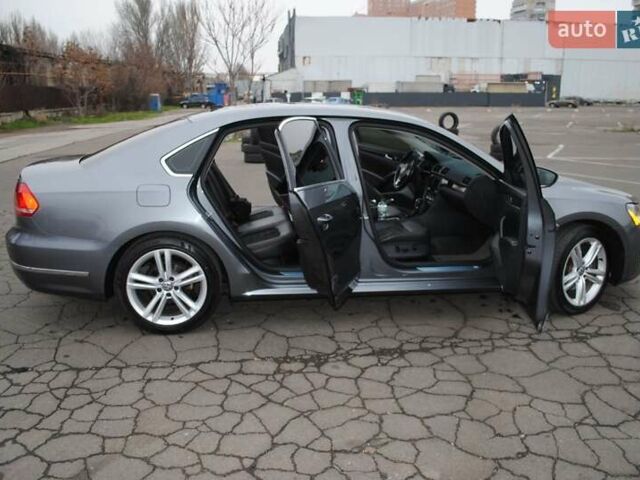 Сірий Фольксваген Пассат, об'ємом двигуна 1.97 л та пробігом 235 тис. км за 12999 $, фото 20 на Automoto.ua