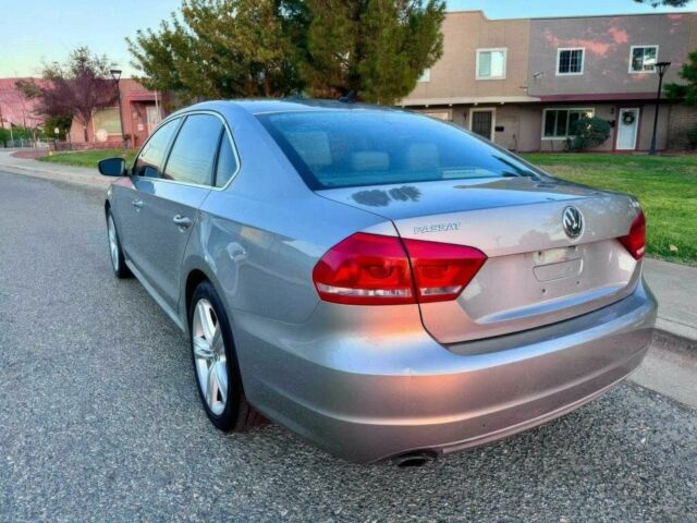 Серый Фольксваген Пассат, объемом двигателя 2.5 л и пробегом 86 тыс. км за 4100 $, фото 3 на Automoto.ua