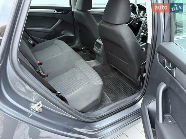 Серый Фольксваген Пассат, объемом двигателя 1.97 л и пробегом 220 тыс. км за 11500 $, фото 8 на Automoto.ua