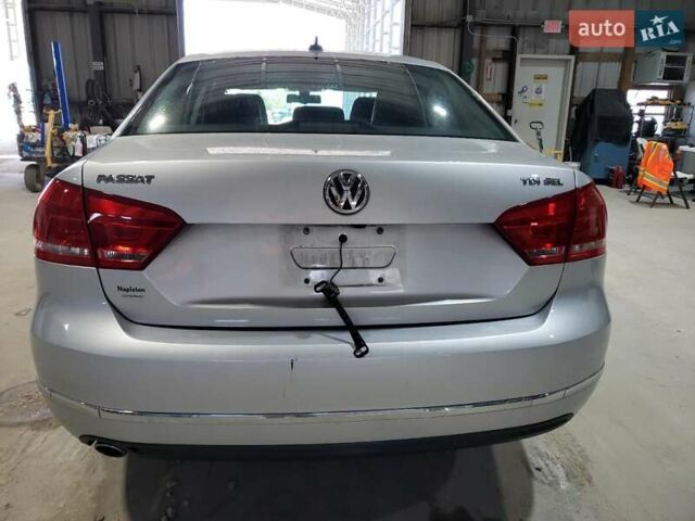 Сірий Фольксваген Пассат, об'ємом двигуна 2 л та пробігом 117 тис. км за 1400 $, фото 5 на Automoto.ua