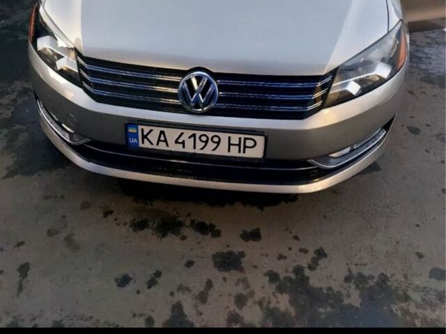 Серый Фольксваген Пассат, объемом двигателя 1.8 л и пробегом 172 тыс. км за 8500 $, фото 1 на Automoto.ua