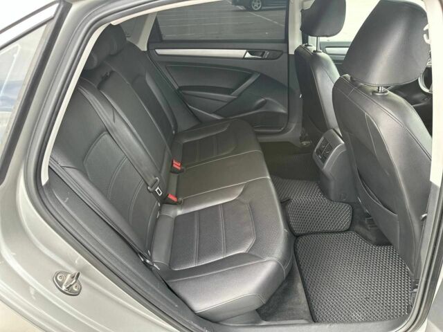 Сірий Фольксваген Пассат, об'ємом двигуна 1.8 л та пробігом 175 тис. км за 8350 $, фото 21 на Automoto.ua