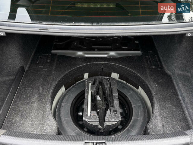 Серый Фольксваген Пассат, объемом двигателя 1.8 л и пробегом 197 тыс. км за 10499 $, фото 62 на Automoto.ua