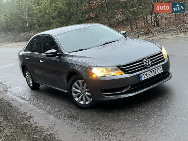 Серый Фольксваген Пассат, объемом двигателя 1.8 л и пробегом 180 тыс. км за 9999 $, фото 18 на Automoto.ua