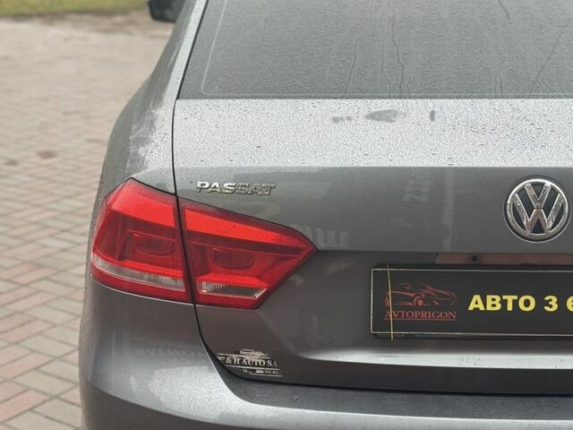 Сірий Фольксваген Пассат, об'ємом двигуна 0 л та пробігом 299 тис. км за 9500 $, фото 8 на Automoto.ua